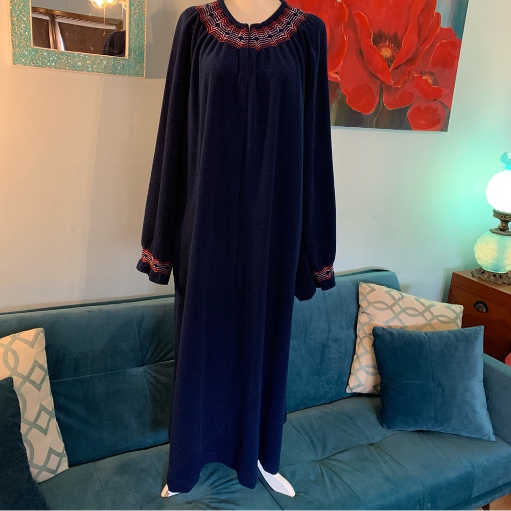 Vtg Vanity Fair Velour 1/2 Zip Robe Nightgown Navy Blue Embroidered Trim XL Pjs